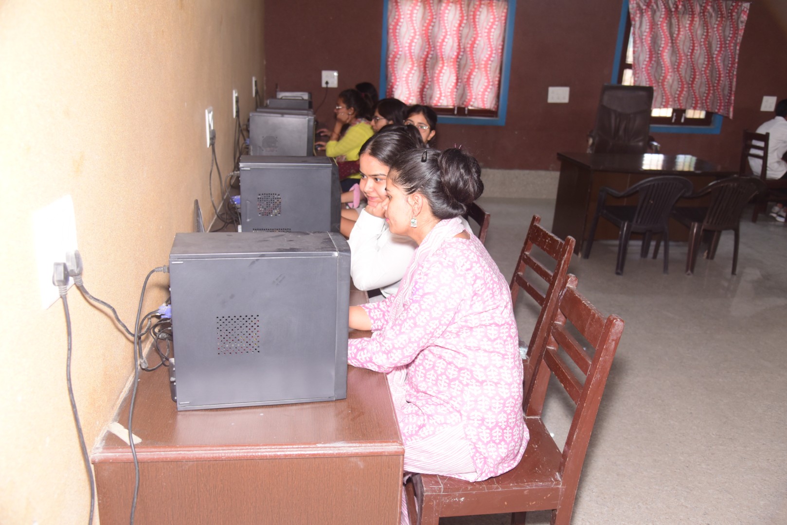 Computer Lab 4